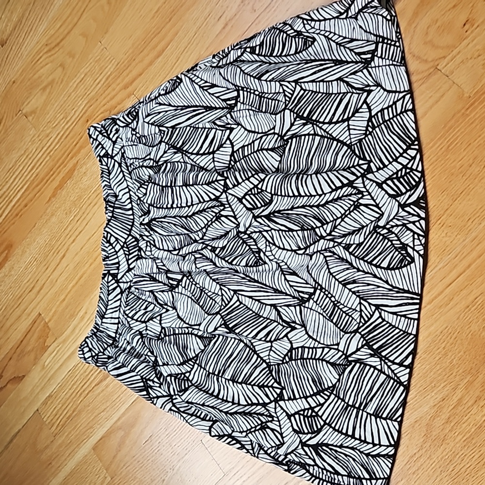Skirt nwt